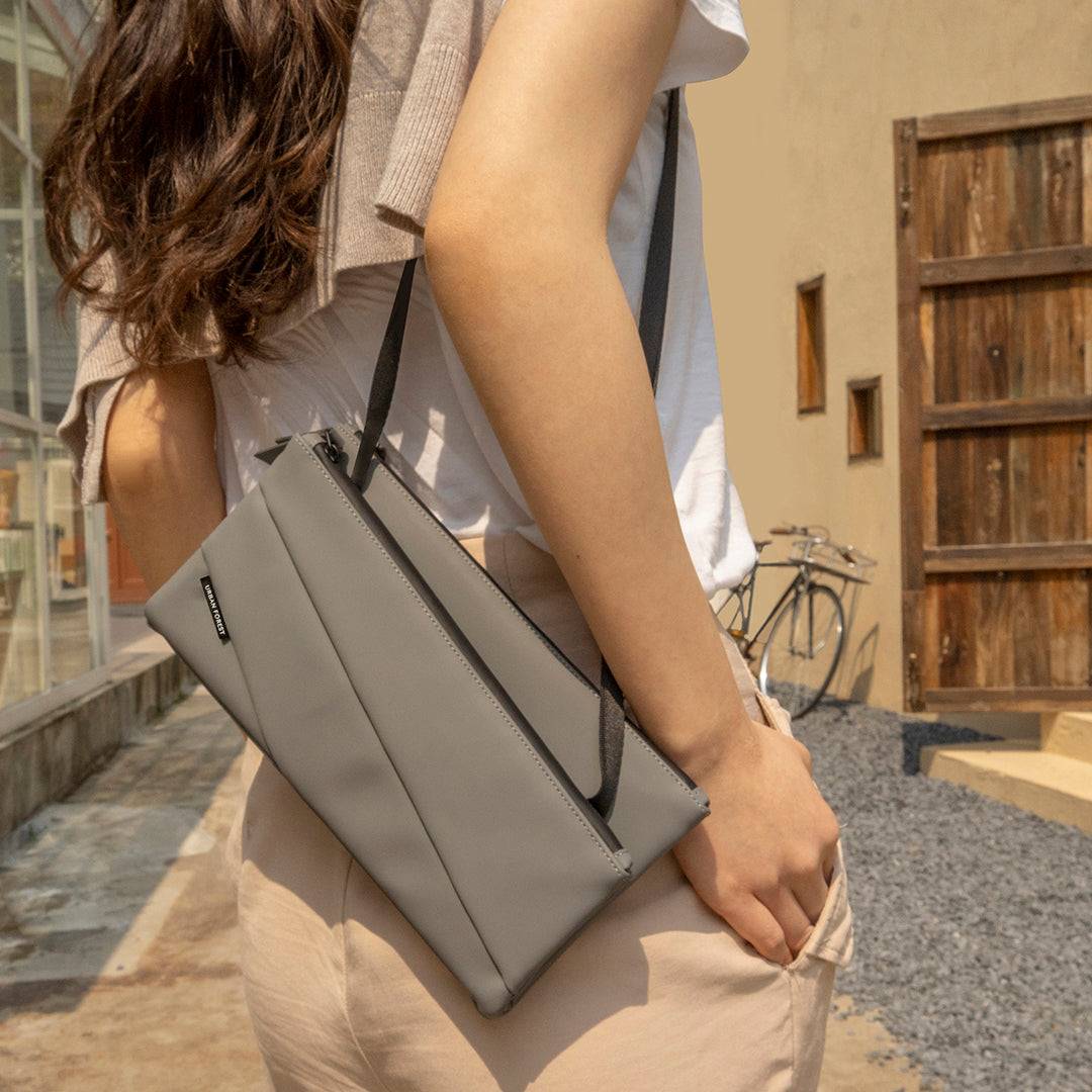 LIGHT Multipurpose Shoulder Bag - Grey, effortless daily life, master the art of relaxed style for a fashionable journey.