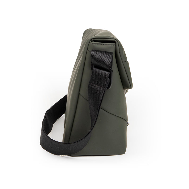 LIGHT Messenger Bag - Pine Green